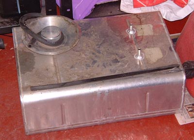 Fuel tank on floor