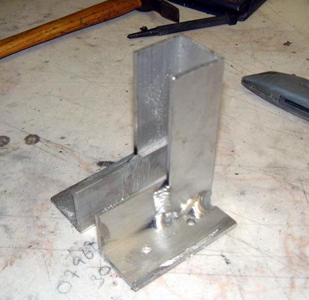 Aluminium throttle pedal turret