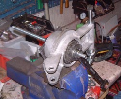 rear_wheel_bearings_01